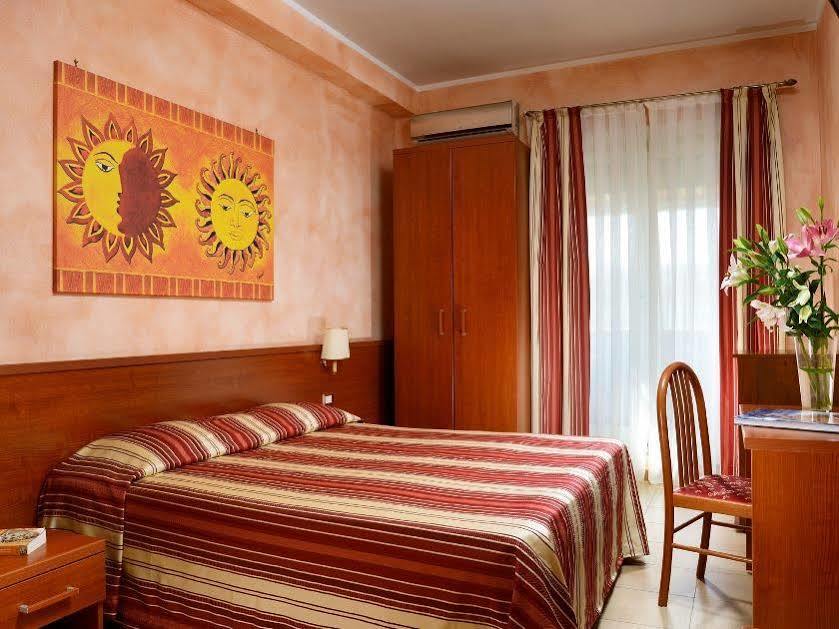 Albadomus Affittacamere O Guesthouse 罗马 外观 照片